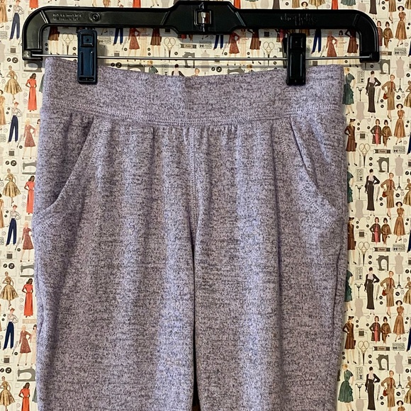 Girls Champion bundle 🖤 - Picture 8 of 11